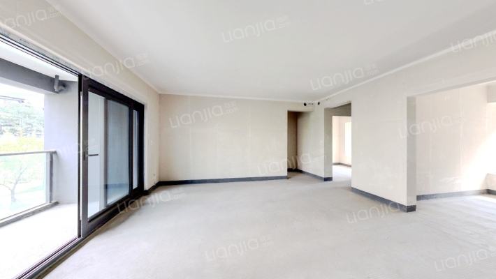 融创玖御南滨二手房实景图