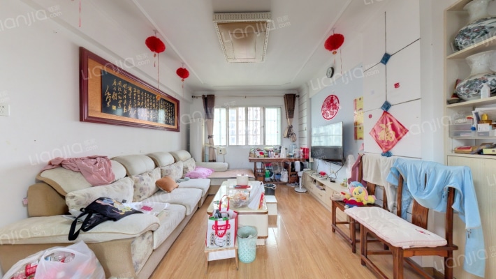 利民佳苑C区二手房实景图