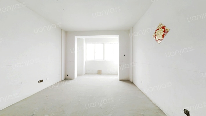 黄梅新村西区二手房实景图