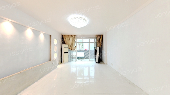 国际山庄二手房实景图