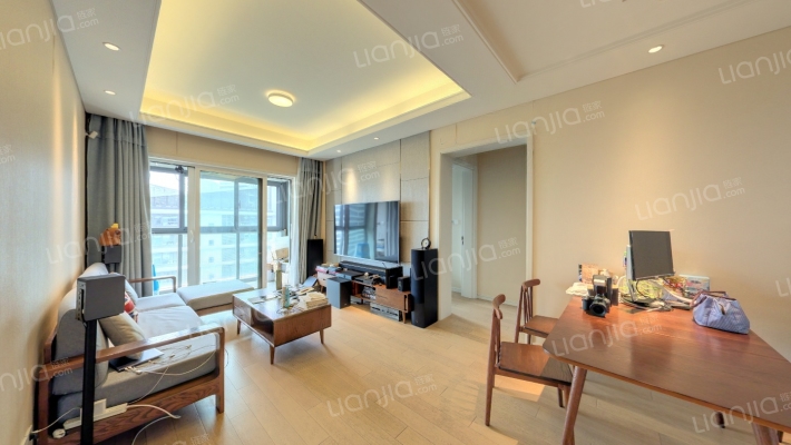 晶耀名邸三期二手房实景图