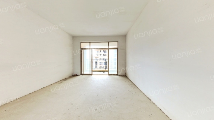 依云小镇二手房实景图