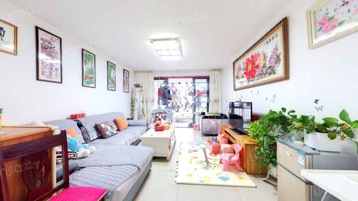 鸿顺花苑二手房实景图