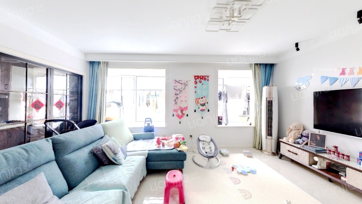 渤龙御湖湾二手房实景图