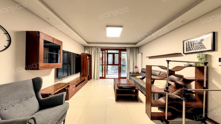 东方天郡东区二手房实景图