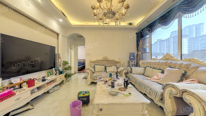 保利林语溪一期二手房实景图