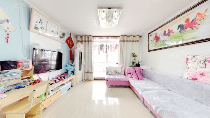 纳福新居二手房实景图