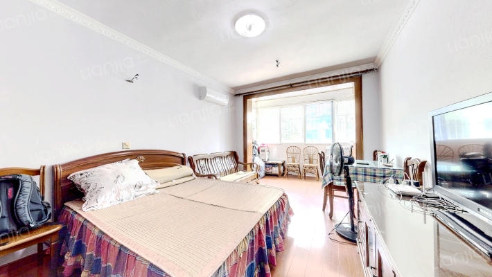 沪南船舶小区二手房实景图