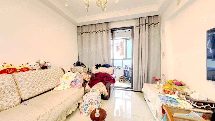 九龙仓碧玺二手房实景图