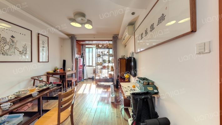 荣华里二手房实景图