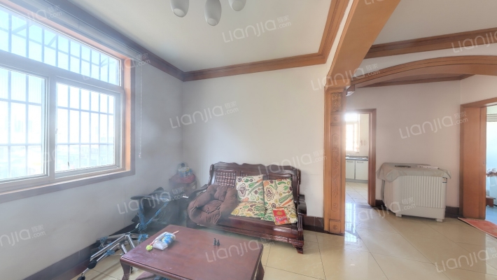 五金配件厂商住楼二手房实景图