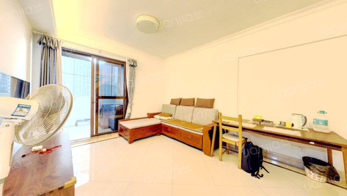 金地名峰二手房实景图