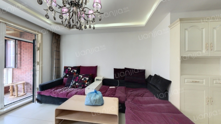 泊逸臺二手房实景图