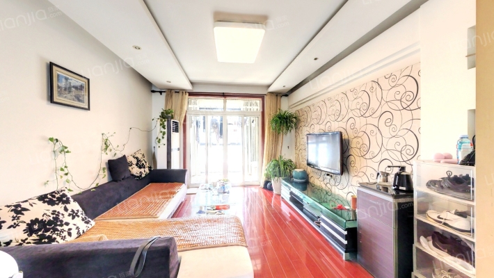 理想城市花园一期二手房实景图