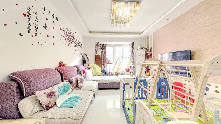 金房央座二手房实景图