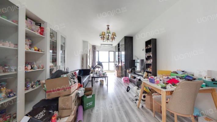 高新绿城玉兰花园二手房实景图