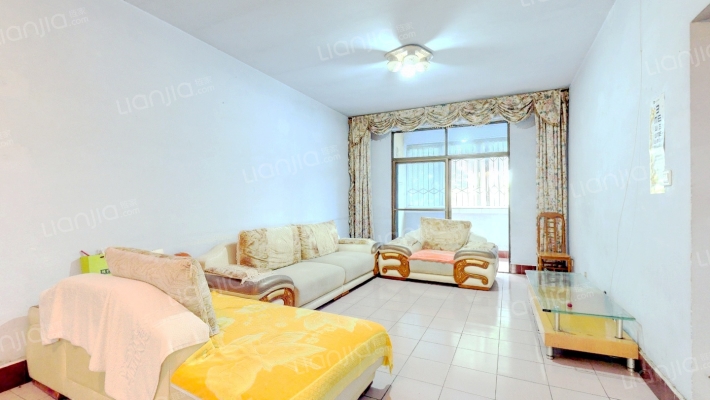 一杆旗东街99号二手房实景图