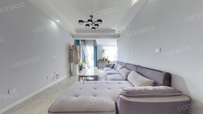 邦泰华府公馆二手房实景图