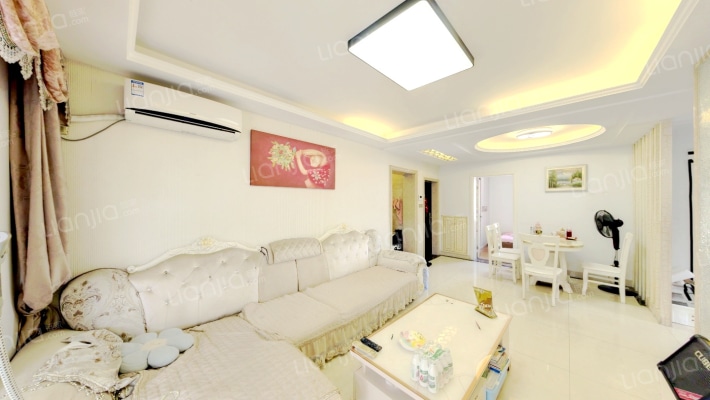 龙山小区二手房实景图