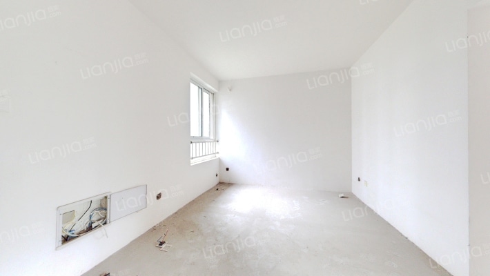 虎阜花园东区二手房实景图