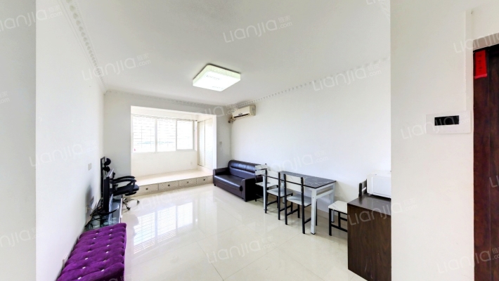 龙山小区二手房实景图