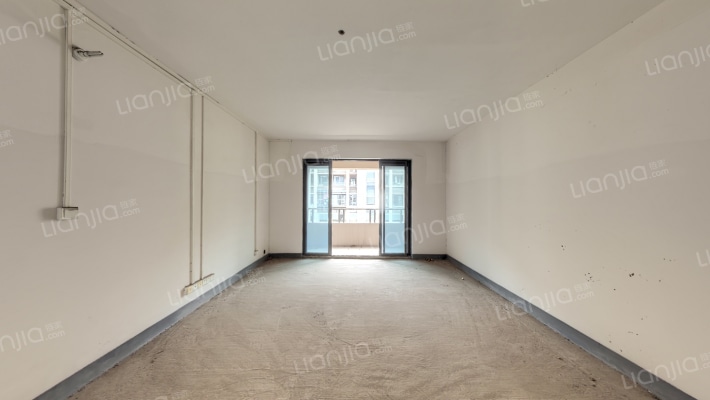 保利江上明珠晖园二手房实景图