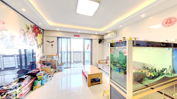 路劲隽泷湾二手房实景图