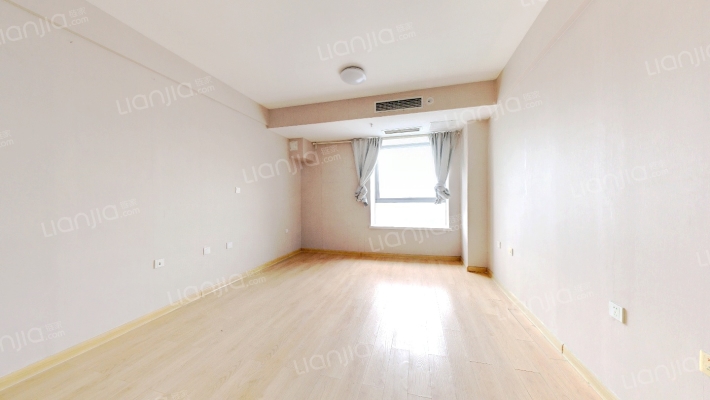 三庆齐盛广场二手房实景图