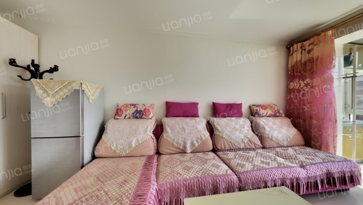 温馨花园二手房实景图