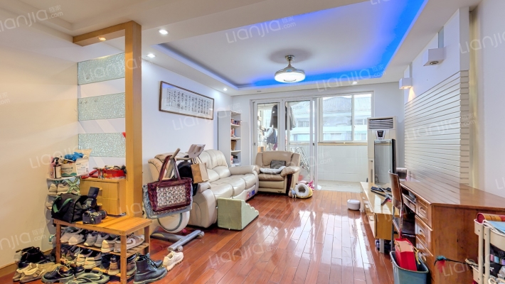 金汇广场二手房实景图