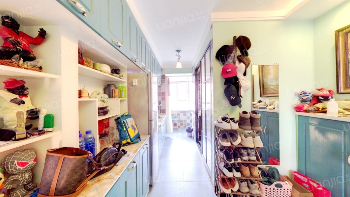 顺通社区二手房实景图