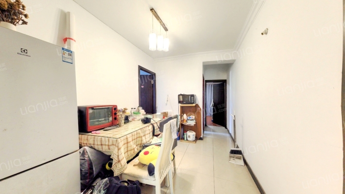 罗山六村二手房实景图