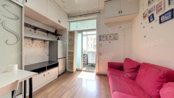 桃苑小区二手房实景图