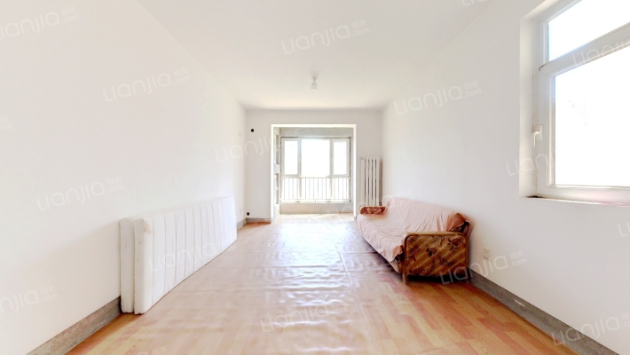 泉鑫佳苑西区二手房实景图