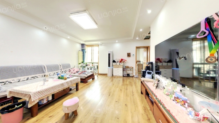 九洲兴达家园A区二手房实景图