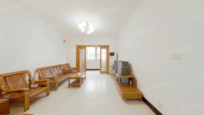 滨江公寓二手房实景图