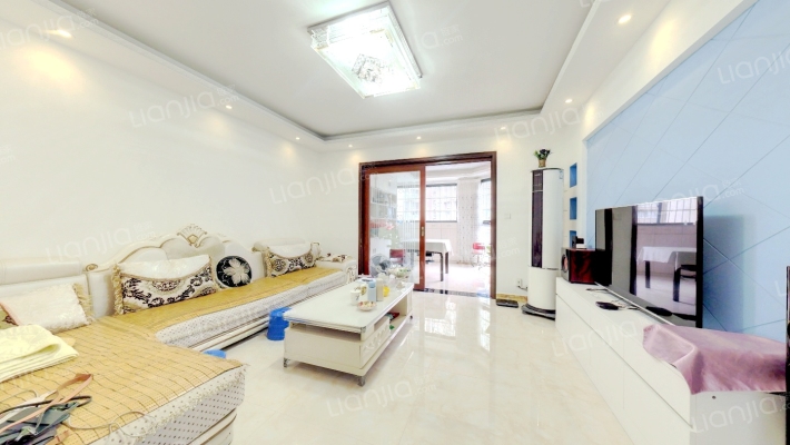 霏红榭一期二手房实景图