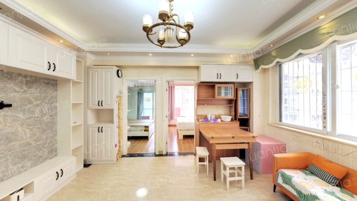 东坪花园一期二手房实景图