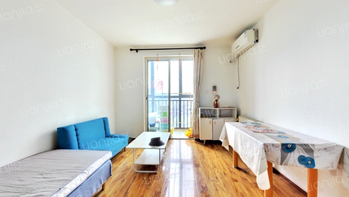 南海家园四里二手房实景图