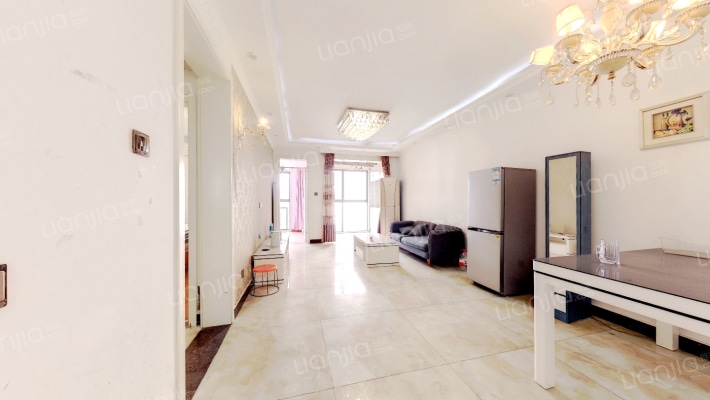 海悦华庭二手房实景图