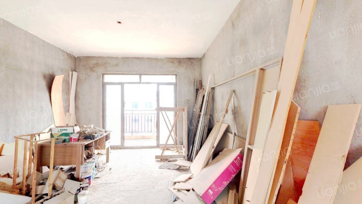 保利蓝海嘉居二手房实景图