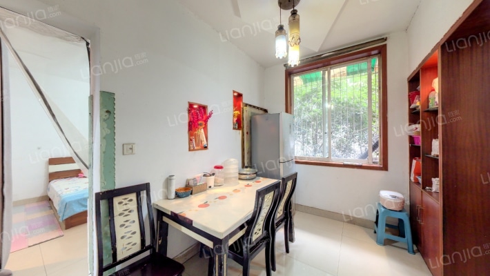 洪欣苑二手房实景图