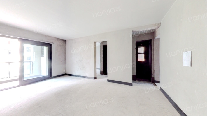 博翠山麓二手房实景图