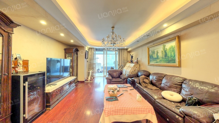 白金湾府邸二手房实景图