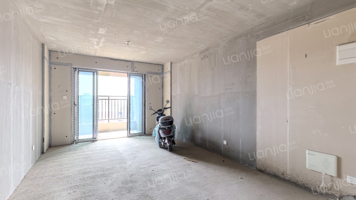 澳海云天赋二手房实景图