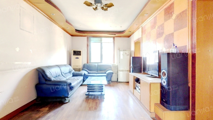 雅丽花园二期二手房实景图