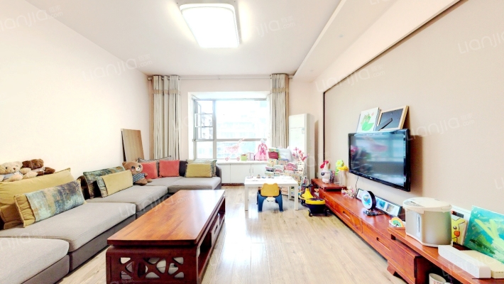 蓝谷领地二手房实景图