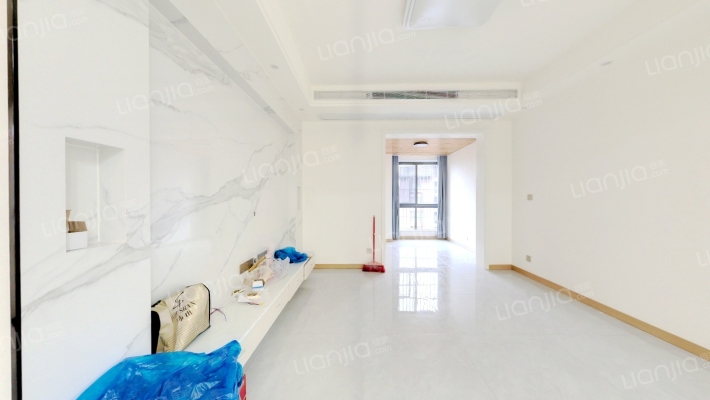 时代水岸康城二手房实景图