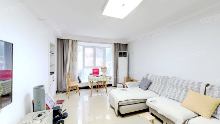 天山花园二手房实景图