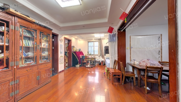 定淮门大街18号二手房实景图